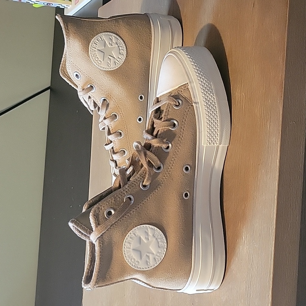 Converse